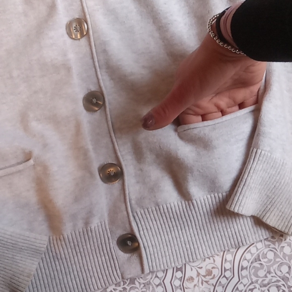 J Jill short button down cardigan - Picture 11 of 15